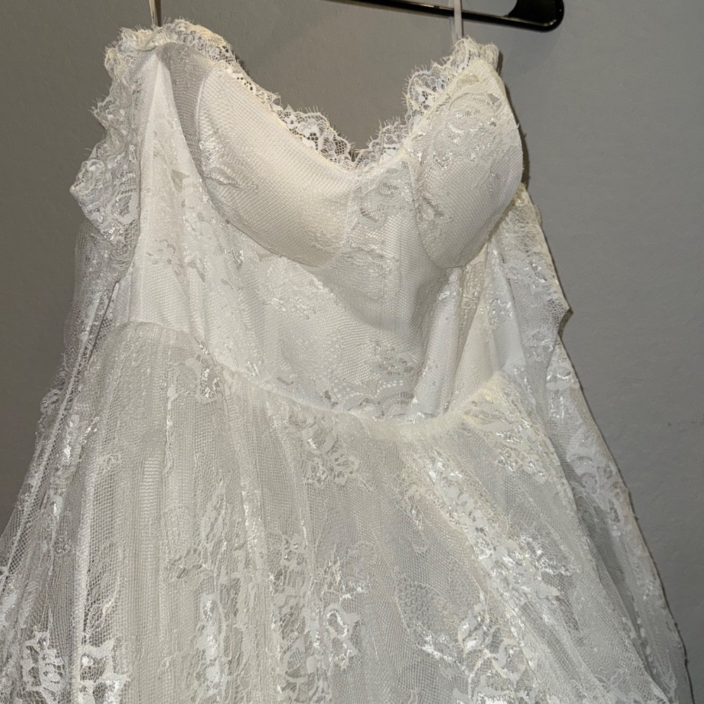 Lulus wedding dress - Picture 7 of 7